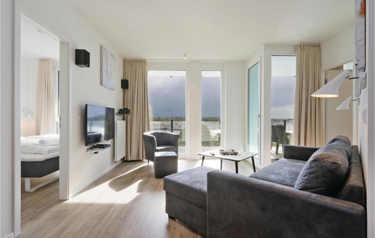 Stunning apartment in Lbeck Travemnde with 2 Bedrooms, Sauna&WiFi Lübeck Exteriör bild