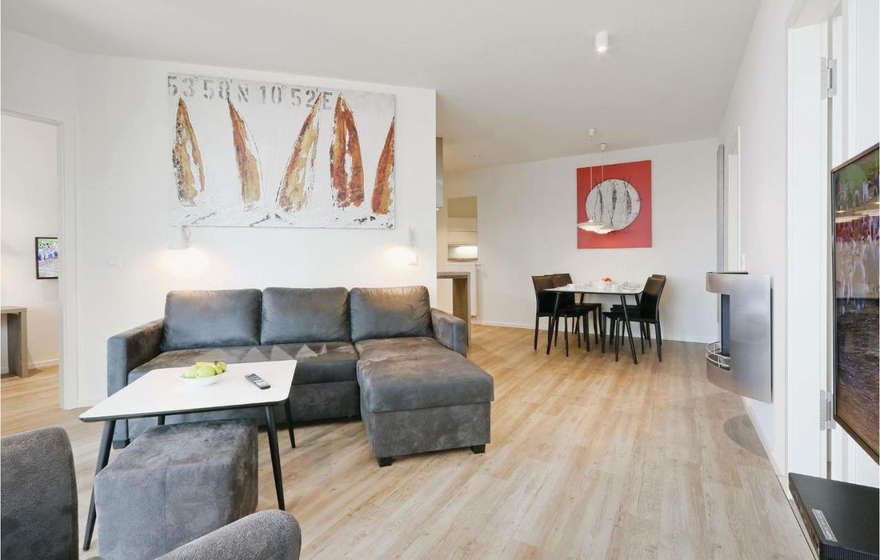 Stunning apartment in Lbeck Travemnde with 2 Bedrooms, Sauna&WiFi Lübeck Exteriör bild